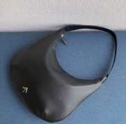 Uubags Manu Atelier Manu Large Hobo Bag In Black 35x29cm - 4