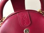 Uubags Manu Atelier Demi leather shoulder bag in a red 25cm - 3