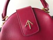 Uubags Manu Atelier Demi leather shoulder bag in a red 25cm - 2