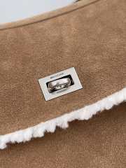 Uubags Balenciaga Rodeo Handbag Medium in noce suede calfskin and white fleecel, aged-silver hardware 35x23.5x11cm - 2