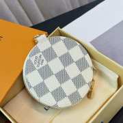 Uubags Louis Vuitton Damier Azur Coin Case Vivienne Holiday Christmas Victorine - 3