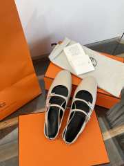 Uubags Hermes Mila slingback in beige nomade goatskin featuring a Hapi buckle - 1