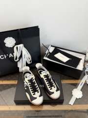 Uubags Chanel sneakers embossed calfskin and suede calfskin in black & white  - 2