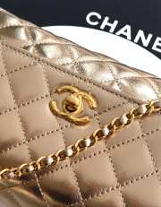 Uubags Chanel small Coco handle bag in 25K gold tone with diamond-style details 23cm - 3