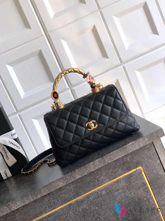 Uubags Chanel small black Coco handle bag in 25K gold hardware with diamond-style details 23cm - 1