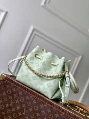 Uubags Louis Vuitton M27377 Bella Bag In Emerald green 19x22x14cm - 1