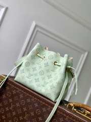 Uubags Louis Vuitton M27377 Bella Bag In Emerald green 19x22x14cm - 6