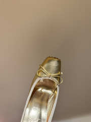 Uubags Christian Louboutin Cassia mule in laminated lamb nappa leather gold 10cm - 3