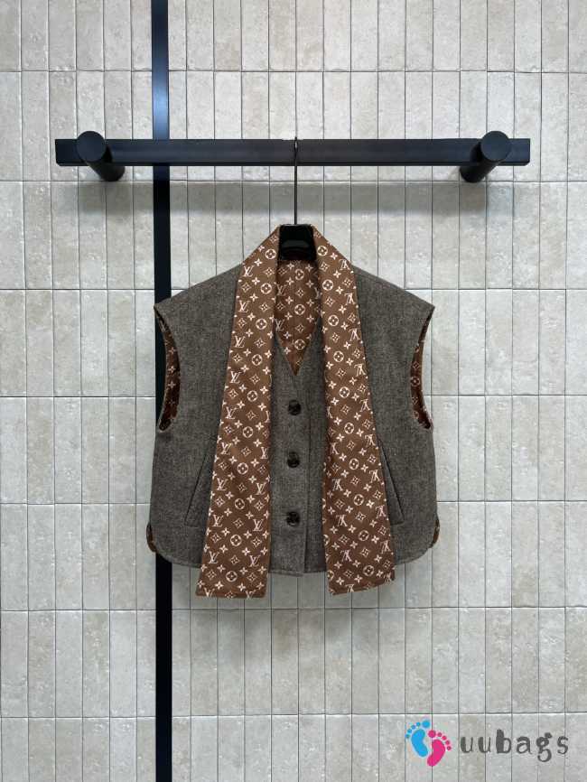 Uubags Louis Vuitton 1AJGMZ Vest In Dark brown - 1