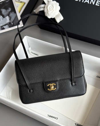 Uubags Chanel mini clutch with leather strap in black 11.5x17x5cm