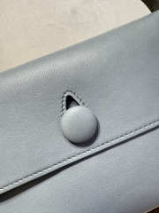 Uubags The Row Small Sally Leather Shoulder Bag In Blue 19x3.5x13.5cm - 2