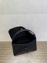 Uubags The Row Small Sally Leather Shoulder Bag In Black 19x3.5x13.5cm - 6