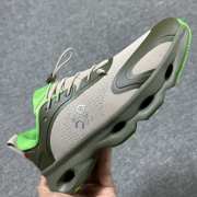 Uubags Loewe x On Cloudsolo sneaker in khaki green/sand - 6