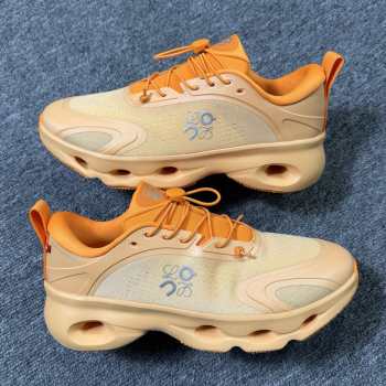 Uubags Loewe x On Cloudsolo sneaker in orange