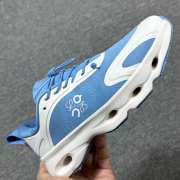 Uubags Loewe x On Cloudsolo sneaker in blue/white - 2