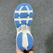 Uubags Loewe x On Cloudsolo sneaker in blue/white - 4