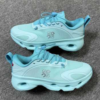 Uubags Loewe x On Cloudsolo sneaker in turquoise