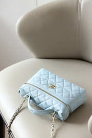 Uubags Chanel Vanity bag with shoulder strap glossy calfskin with grain effect & gold-plated metal in blue 17x19.5x5cm - 6