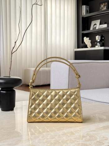 Uubags Chanel 26C Quilted Metallic Gold Baguette Bag 14x22.5x7.5cm