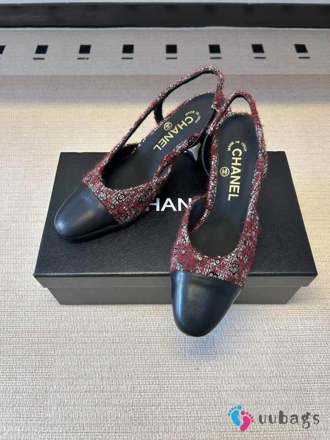 Uubags Chanel Tweed Slingback Pumps with Camellia Motif – Burgundy Tweed & Black Cap Toe - 1
