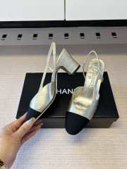Uubags Chanel Slingback Shoes Metallic-finish Lambskin & Grosgrain Fabric Pale Gold & Black 6.5cm - 6