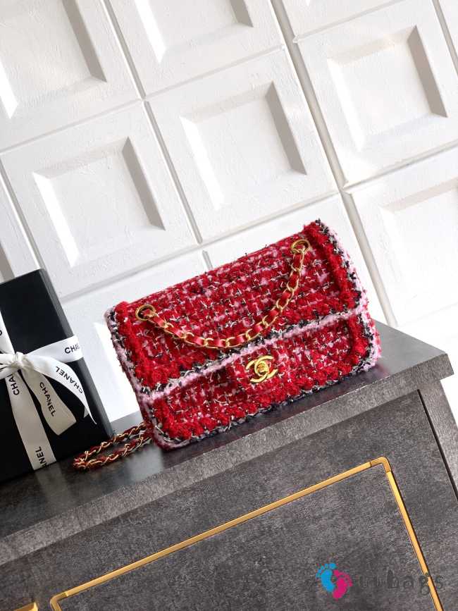 Uubags Chanel classic small handbag tweed fabric & gold-plated metal red, pink & black 14.5x23x6cm - 1
