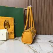 Uubags Goyard Bonbonnière bag in yellow 30x10.5x12cm - 5
