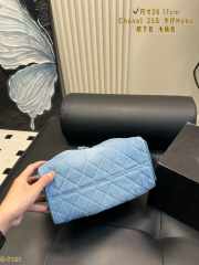 Uubags Chanel 25 Mini Handbag Washed Denim & Gold-Tone Metal In Blue 20x22x12.5cm - 4