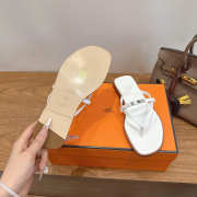 Uubags Hermes Miss sandal in white with natural leather sole - 2