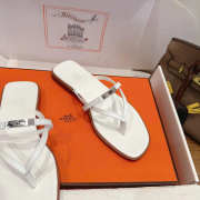 Uubags Hermes Miss sandal in white with natural leather sole - 6