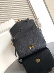 Uubags Louis Vuitton M41487 Pochette Métis bag in black 25x19x7cm - 2