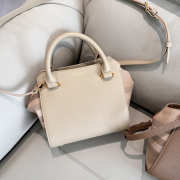 Uubags Burberry Banwell Leather Beige Bag 21x20x13cm - 5