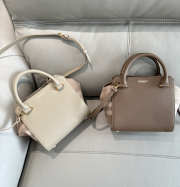 Uubags Burberry Banwell Leather Beige Bag 21x20x13cm - 3