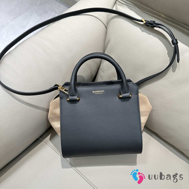 Uubags Burberry Banwell Leather Black/Beige Bag 21x20x13cm - 1