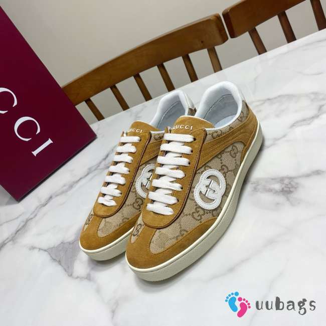 Uubags Gucci G75 sneaker in brown suede - 1