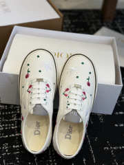 Uubags Dioramour Dior Saltwind Sneaker White Cotton Embroidered with Multicolor Doves & Roses Motif - 3