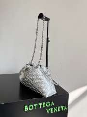 Uubags Bottega Veneta Large Dustbag Intrecciato Silver Lamina Satin Leather Pouch 33x19x8cm - 6