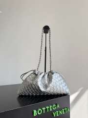 Uubags Bottega Veneta Large Dustbag Intrecciato Silver Lamina Satin Leather Pouch 33x19x8cm - 5