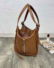 Uubags Loewe Hammock flip bag in caramel classic calfskin 15x22.5x21cm - 6