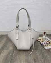 Uubags Loewe Hammock flip bag in light ghost classic calfskin 15x22.5x21cm - 1