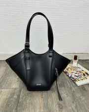 Uubags Loewe Hammock flip bag in black classic calfskin 15x22.5x21cm - 1