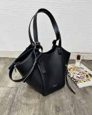 Uubags Loewe Hammock flip bag in black classic calfskin 15x22.5x21cm - 6