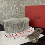 Uubags Valentino Garavani Locò Small Embroidered Bag With Jewel Logo 20x11x5cm - 5