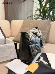 New Arrivals 2026 Chanel shopping bag in shiny lambskin & gold-tone metal 35cm - 6