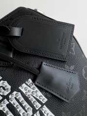 New Arrivals 2026 Louis Vuitton M26180 Speedy P9 Bandoulière 30 Jackets In Black 32x22.5x18cm - 4