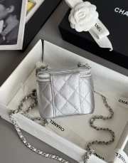 Uubags Chanel Small Vanity With Chain Silver-Tone Metal Silvery 8.5x11x7cm - 6