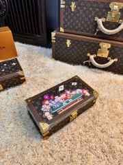 Uubags Louis Vuitton Coffret 8 Montres Monogram Canvas Vivienne Watch Case 34x18x11cm - 6