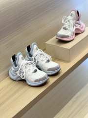 Uubags Louis Vuitton LV Archlight Sneaker In Light Blue - 5