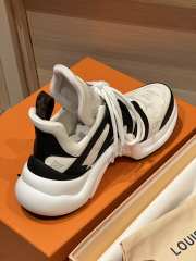 Uubags Louis Vuitton LV Archlight Sneaker In Black/ White - 5