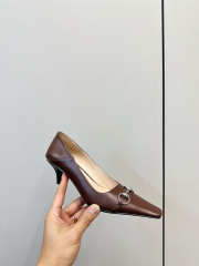 Uubags Gucci Vittoria pump in brown leather 6cm - 6